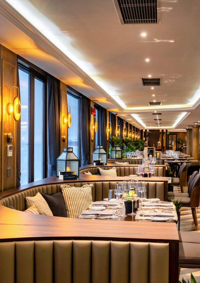 ambassador cruise 32